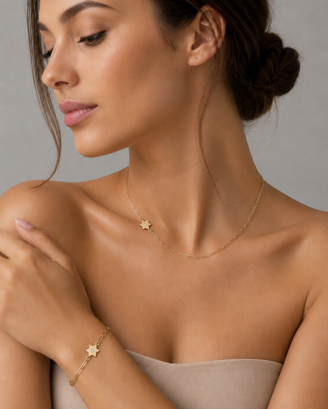 Star of David pendant with diamond detail