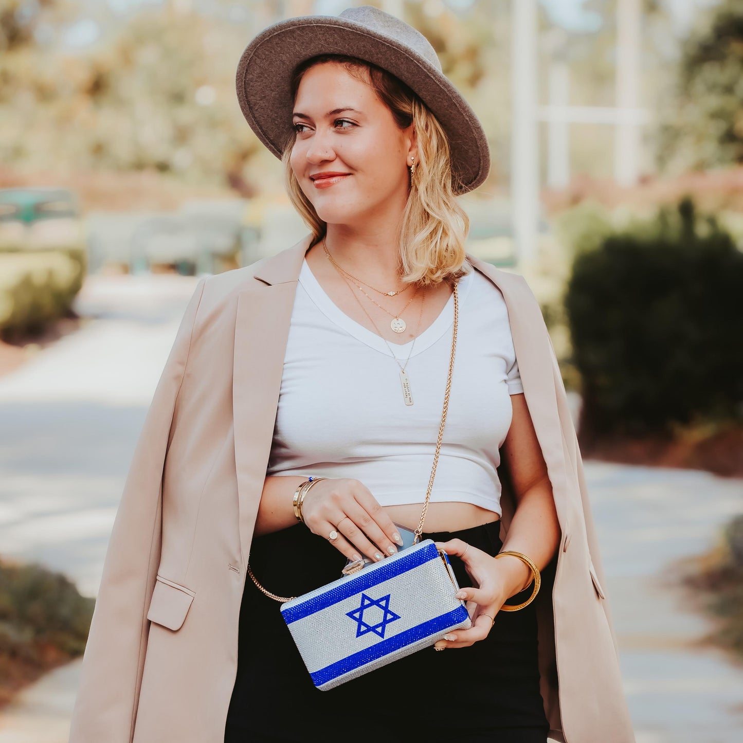Sparkly Israel Flag Clutch – Rhinestone Evening Bag for Modern Jewish Pride